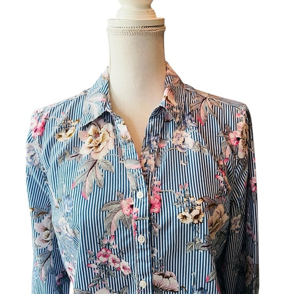 Talbots Blue Long Sleeve Notched Collar Button Down Shirt Size Petite Large - Picture 2 of 10